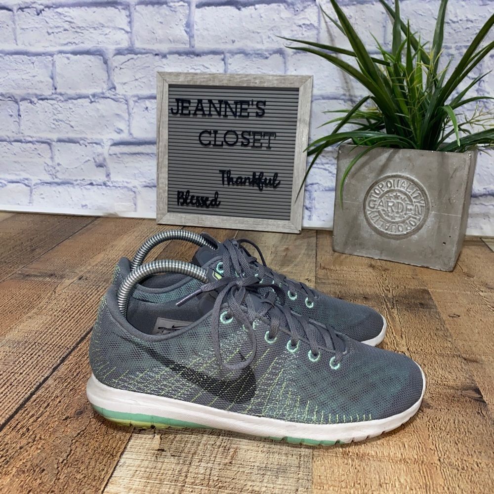 Nike Womens Flex Fury Running Shoes Gray 705299-010 Low Top 2015 Lace Up Mesh